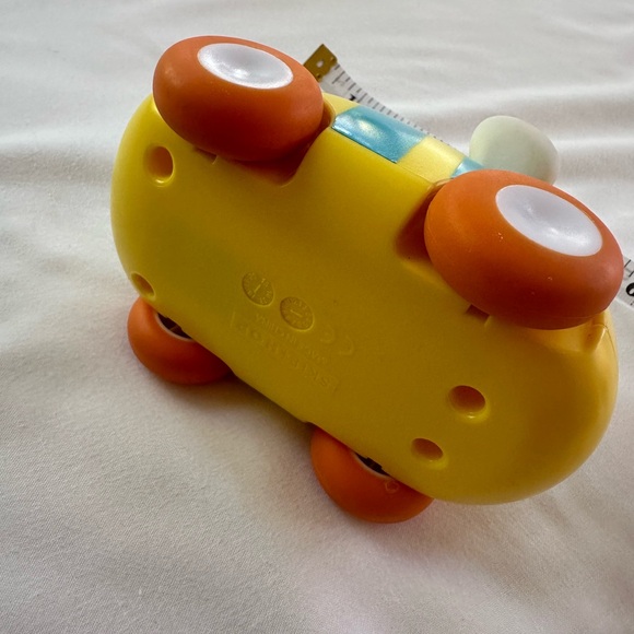 New Skip Hop ROLL PULL AND GO CAR BEE Baby Toys Activities EXPLORE AND MORE - Picture 6 of 8